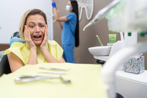 Best Urgent Tooth Repair  in Gibbon, NE
